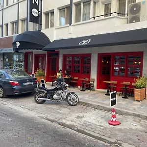 Piano Hotel Esmirna