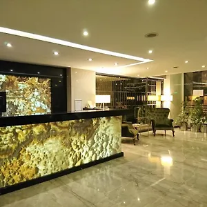 酒店 老迪卡亚酒店, 代尼兹利